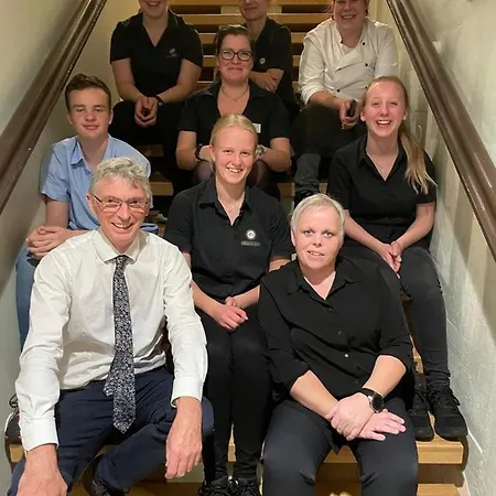 Eikerapen Gjestegard Aseral 2*