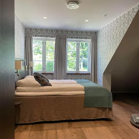 Hotel Eikerapen Gjestegard Aseral 2*