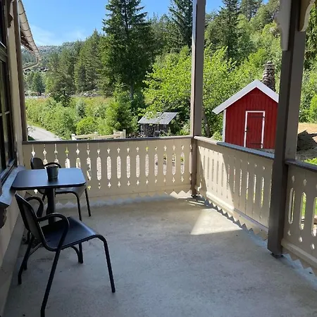 Eikerapen Gjestegård åseral Hotell Fossdal
