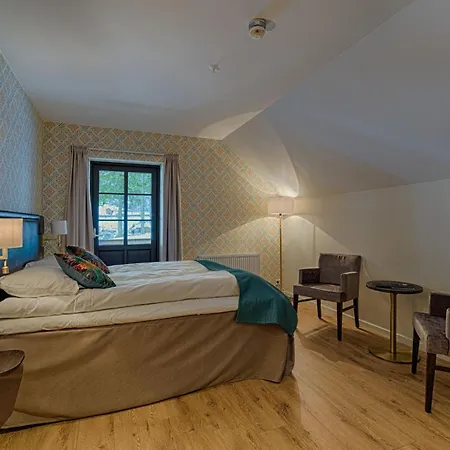 Eikerapen Gjestegard Aseral Hotell 2*