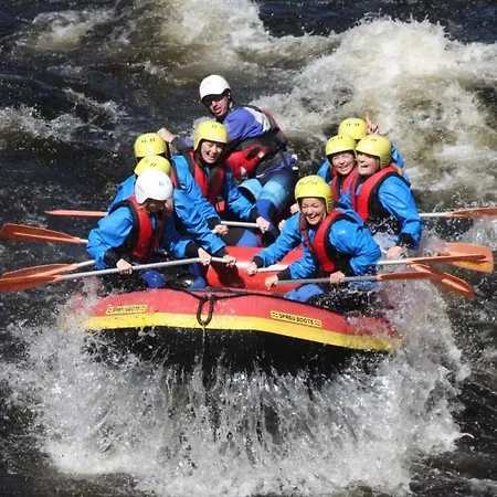 Eikerapen Gjestegard Aseral 2*