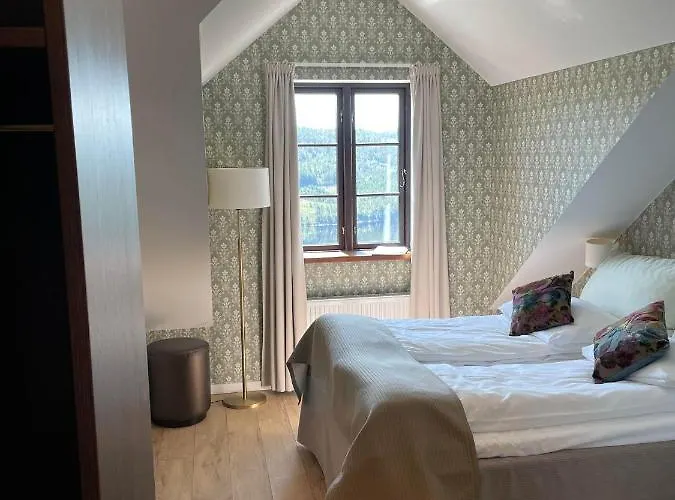 Eikerapen Gjestegard Aseral Отель Fossdal