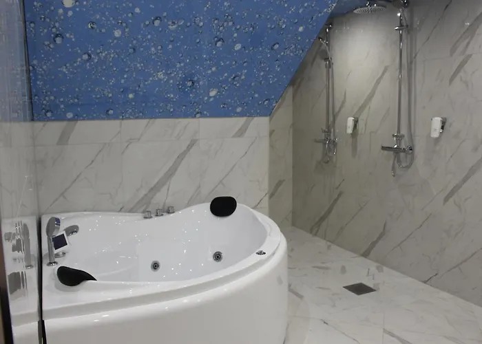 Eikerapen Gjestegard Aseral 2*